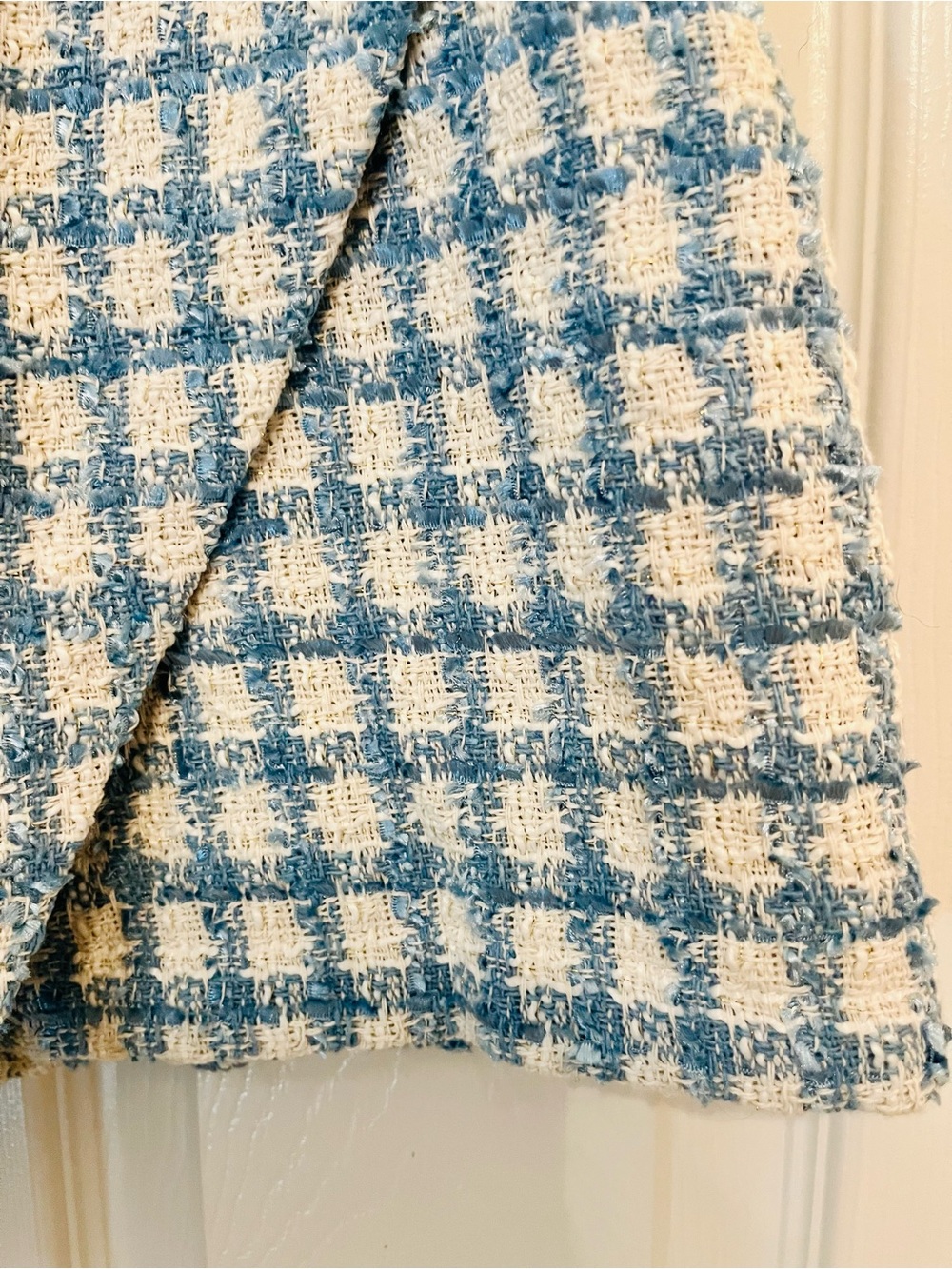 π Jason Wu Blue & Ivory Tweed Cropped Blazer & Skort Set - Picture 12 of 14